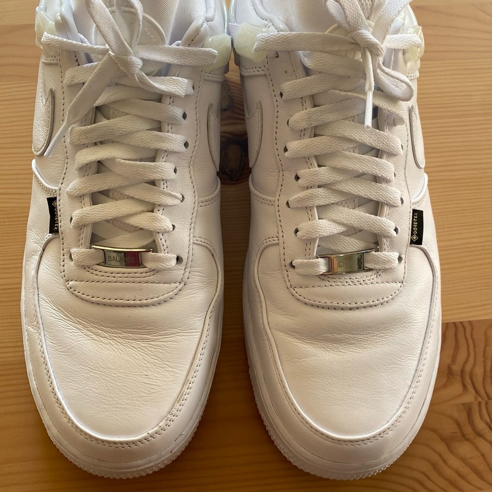 Nike Air Force Gore-Tex “Triple White” size 10.5